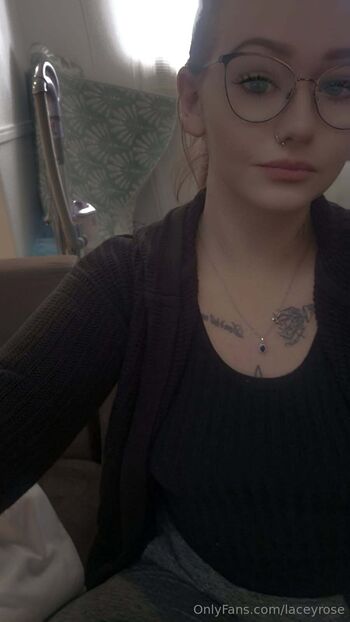 laceyros / laceyrose / misslaceyrosexx nude photo #7