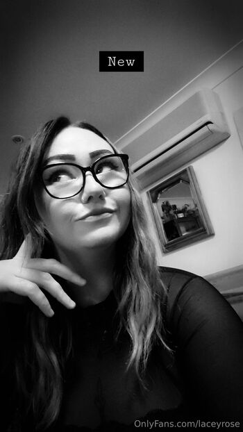 laceyros / laceyrose / misslaceyrosexx nude photo #18