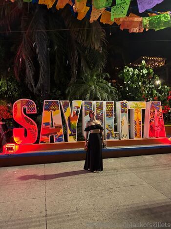 𝕷𝖆𝖈𝖐𝖔𝖋𝖘𝖐𝖎𝖑𝖑𝖊𝖙 / lackofskillets / skilletsxx nude photo #16