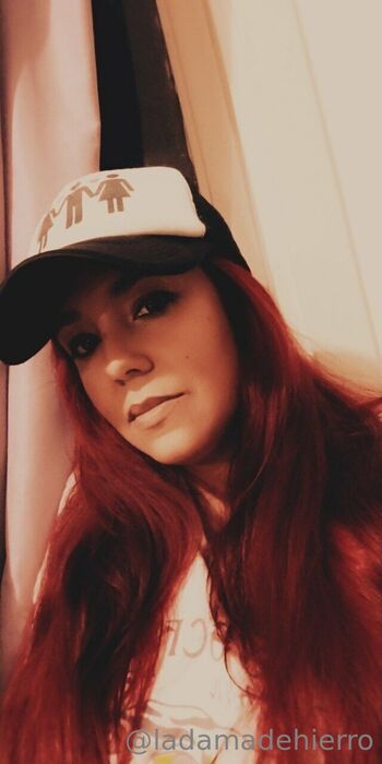 Hotwif / ladamadehierro nude photo #17
