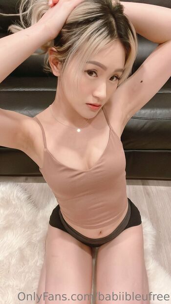 Rosi / lady.rosayfree nude photo #12