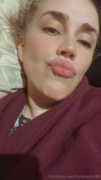 𝐋𝐀𝐃𝐘 𝐁𝐀𝐒𝐓𝐄𝐓 Busty Goddess / ladybastet86 nude photo #3