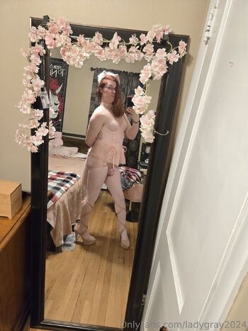 Mommy Vixen (mommy arc / ladygray2024 nude photo #13