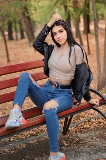 Leila / ladylizard nude photo #11