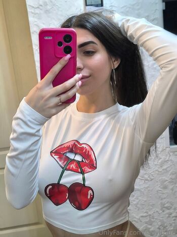 Leila / ladylizard nude photo #30