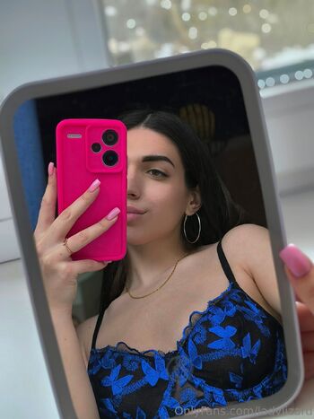 Leila / ladylizard nude photo #31