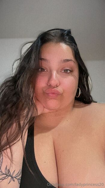 CURVY PRINCESS / ladyprincess20 nude photo #5