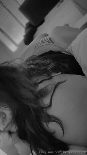 CURVY PRINCESS / ladyprincess20 nude photo #8