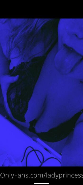 CURVY PRINCESS / ladyprincess20 nude photo #21