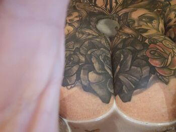 Lana_in / lana_ink nude photo #10