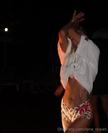 𝐋𝐚𝐧𝐚 𝐎𝐜𝐞𝐚 / lana_ocean nude photo #22