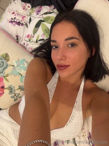 OnlyFans / lanaflexible nude photo #2