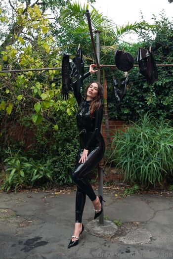 Goddess Lan / lanawildfreepage nude photo #36