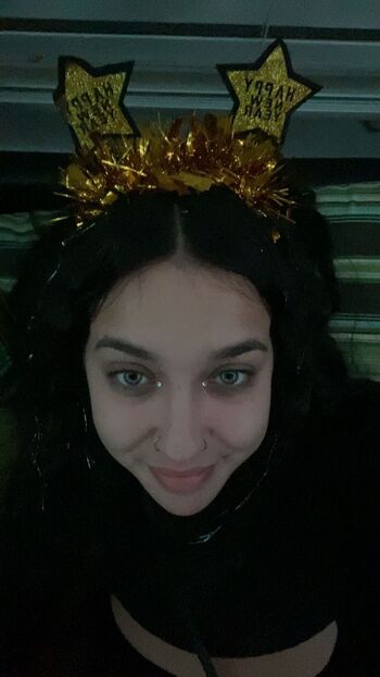 R / lanovacoquine nude photo #3