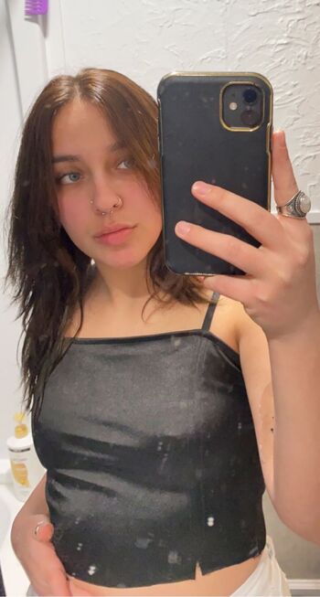 R / lanovacoquine nude photo #8