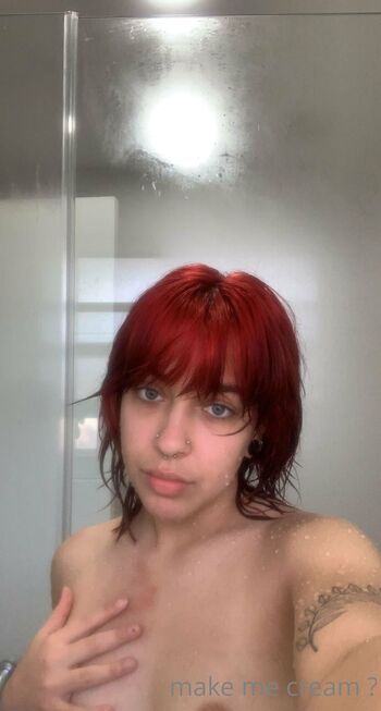 R / lanovacoquine nude photo #9