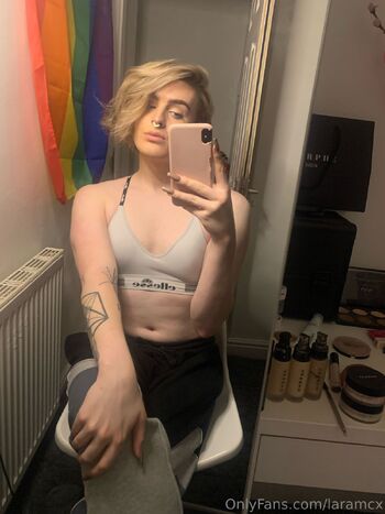 LaraMCX / laramcx nude photo #10