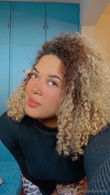 𝐿𝒶𝓇𝒾𝓈𝒶 𝐹𝑜𝓍 𝐻𝑜𝓊𝓈𝑒𝓇 / larisafoxvip nude photo #28