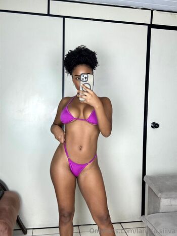 Larissa SilvaChocolate / larissa.siilva nude photo #22