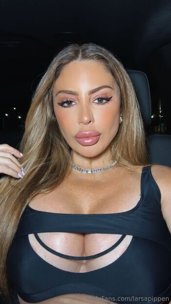 Larsa Pippe / larsapippen nude photo #6