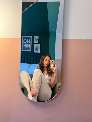 Lani- FREE WEEKLY XXX VID ON VIP PAG / latenightlarns nude photo #4