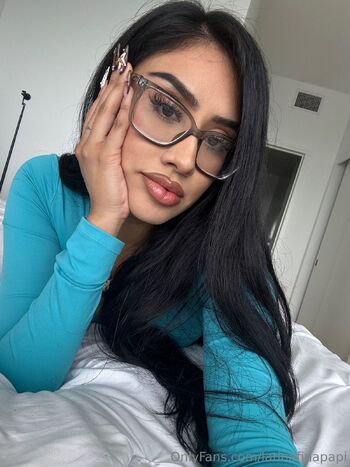 Latinafin / latinafinapapi nude photo #3
