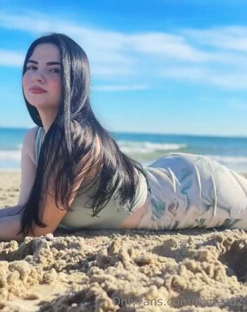 u29708450 / laura_62 nude photo #32