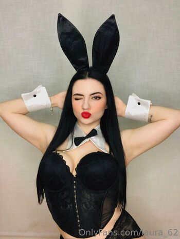 u29708450 / laura_62 nude photo #36