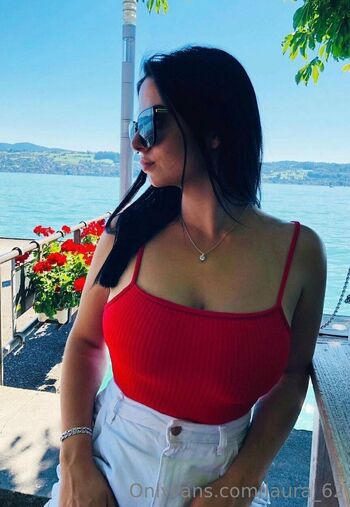 u29708450 / laura_62 nude photo #39