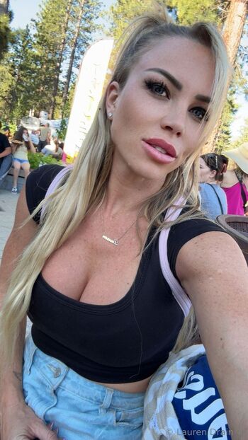 Lauren / laurendrainfitvip nude photo #2