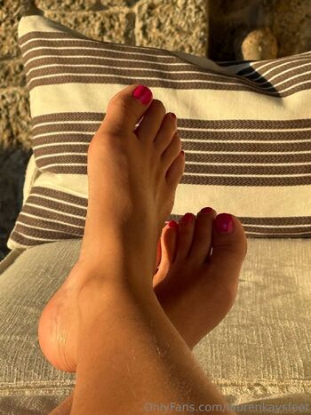 laurenkaysfeet nude photo #3