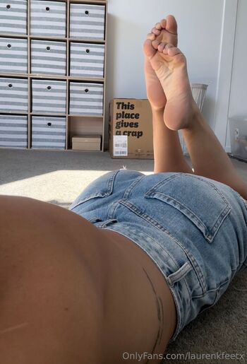 laurenkaysfeet nude photo #8