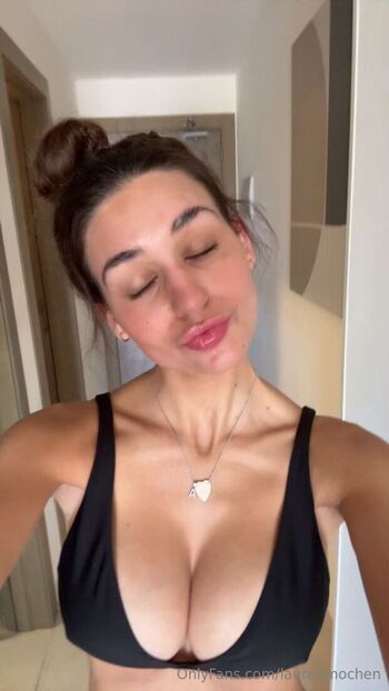 Lauren Moche / laurenmochen nude photo #26