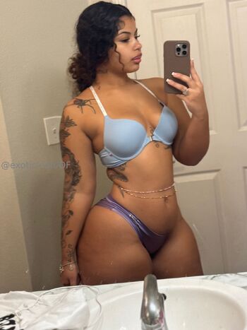 Leah / leahford666 nude photo #5