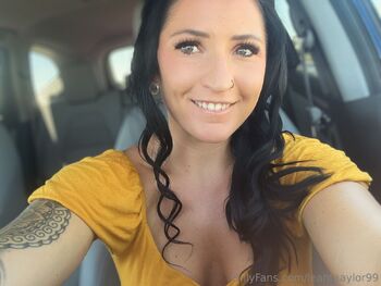 Leah Taylo / leahtaaylor99 nude photo #20