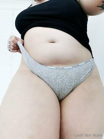 LEAHS LEWD / leahvonnoirefree nude photo #27