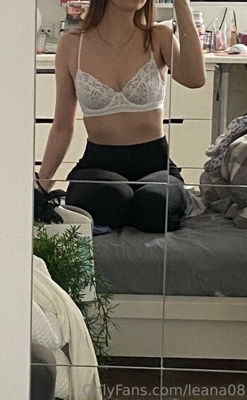 Lean / leana08 nude photo #1