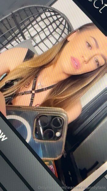 Leanne Cro / leannecrowonlyfans nude photo #1