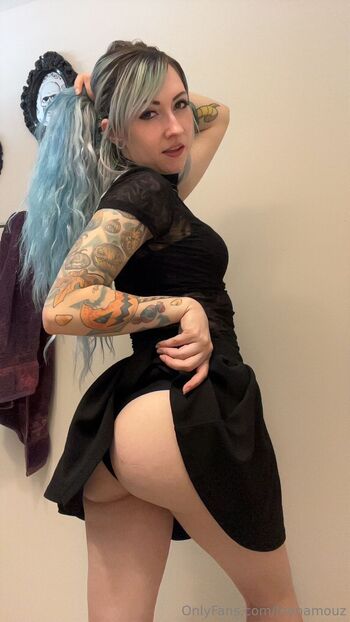 LeenaMou / leenamouz / leena_mouz nude photo #7