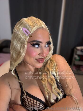 CAN I BE UR GF / leenarawk nude photo #10