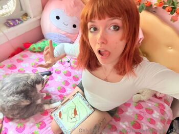 Kittyca / leepicawesomeswagbucks nude photo #11