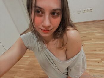 𝗟𝗲𝘃𝗼𝗻𝗶 / leevonie / pearl_leevonie nude photo #32