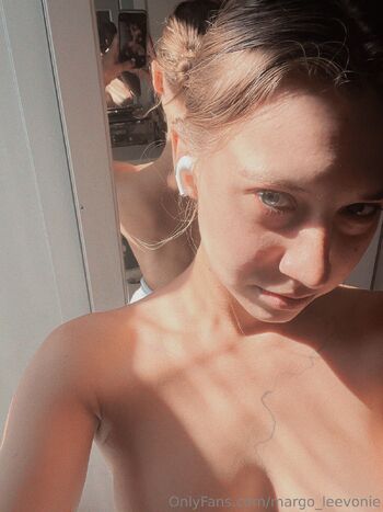 𝗟𝗲𝘃𝗼𝗻𝗶 / leevonie / pearl_leevonie nude photo #33