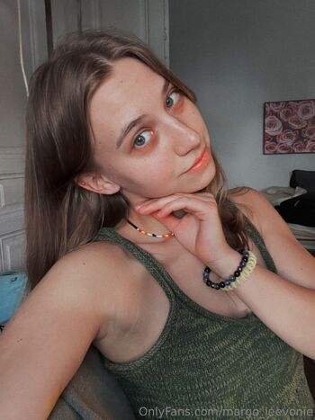 𝗟𝗲𝘃𝗼𝗻𝗶 / leevonie / pearl_leevonie nude photo #34