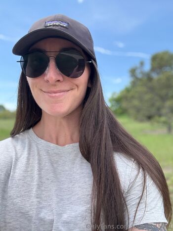 Lauren / legsfordays1 / laurencorarito nude photo #25