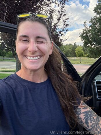 Lauren / legsfordays1 / laurencorarito nude photo #30