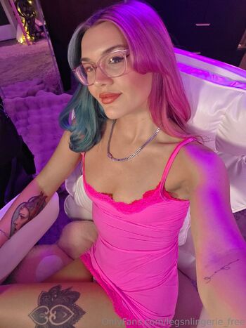 LegsnlingerieFree / legsnlingerie_free / legsnlingerie / churchoflegs nude photo #3