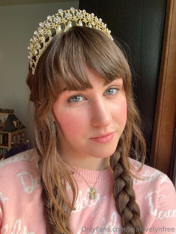 Leia Lovely / leialovelynfree nude photo #38