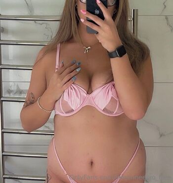 Leleannee.xo_FRE / leleannee.xo_free nude photo #2