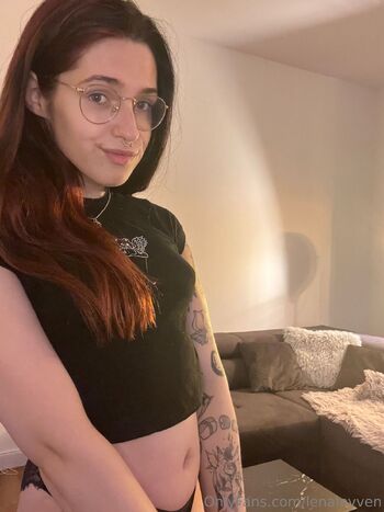 lenalevve / lenalevven nude photo #9